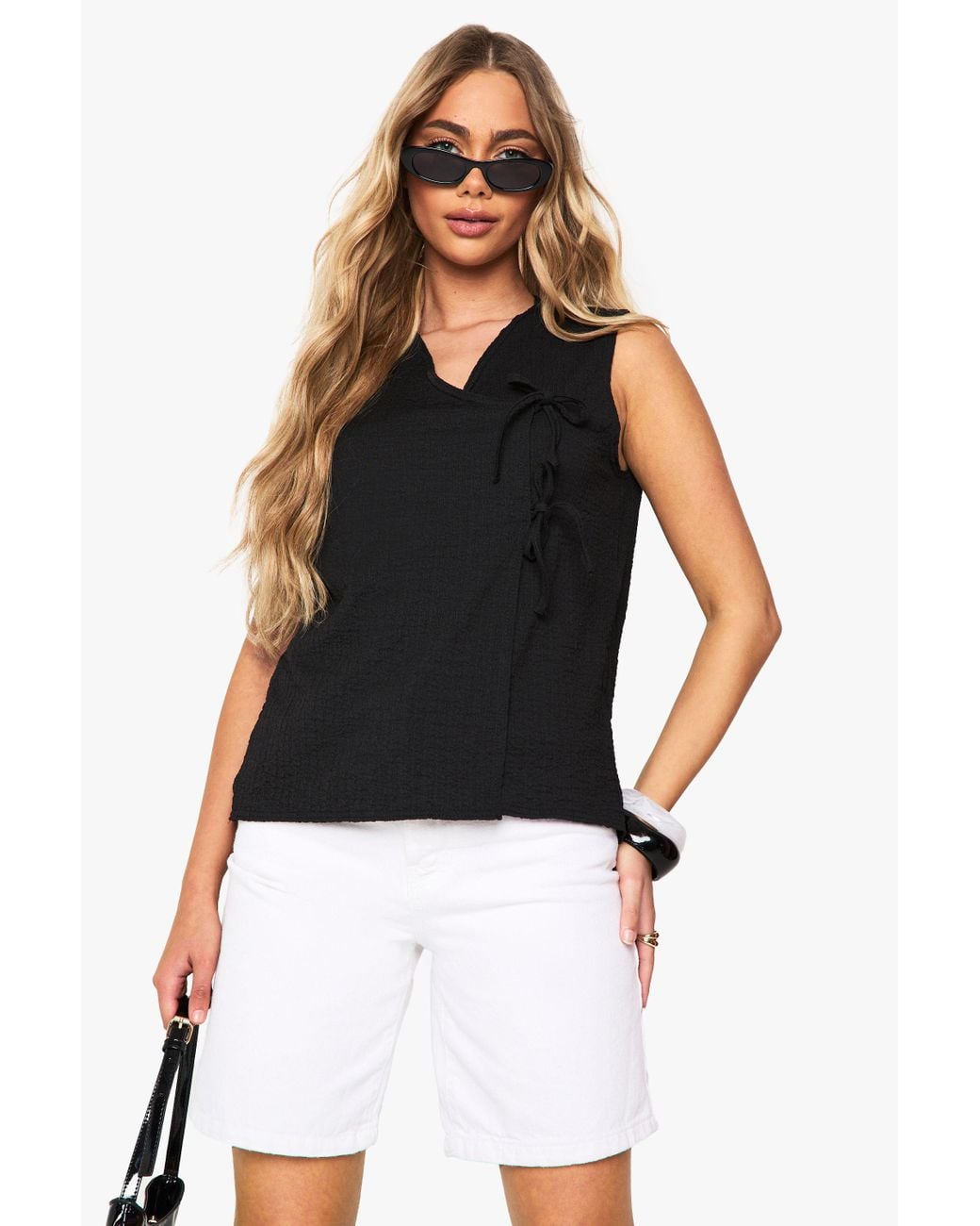 Boohoo Black Textured Tie Front Sleeveless Top
