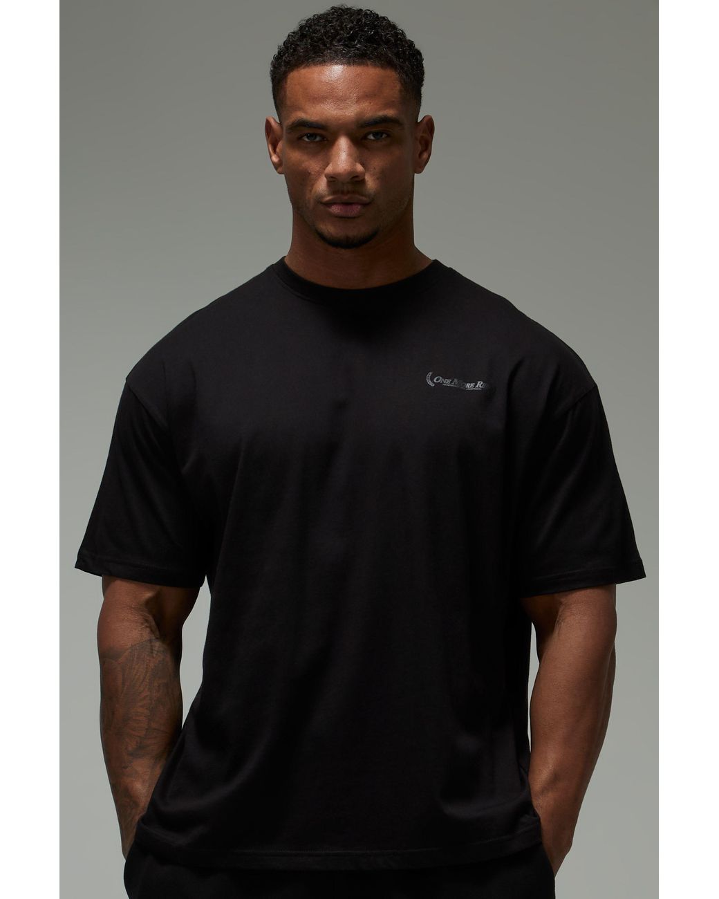 BoohooMAN Black One More Rep Oversized Embossed T-Shirt for men