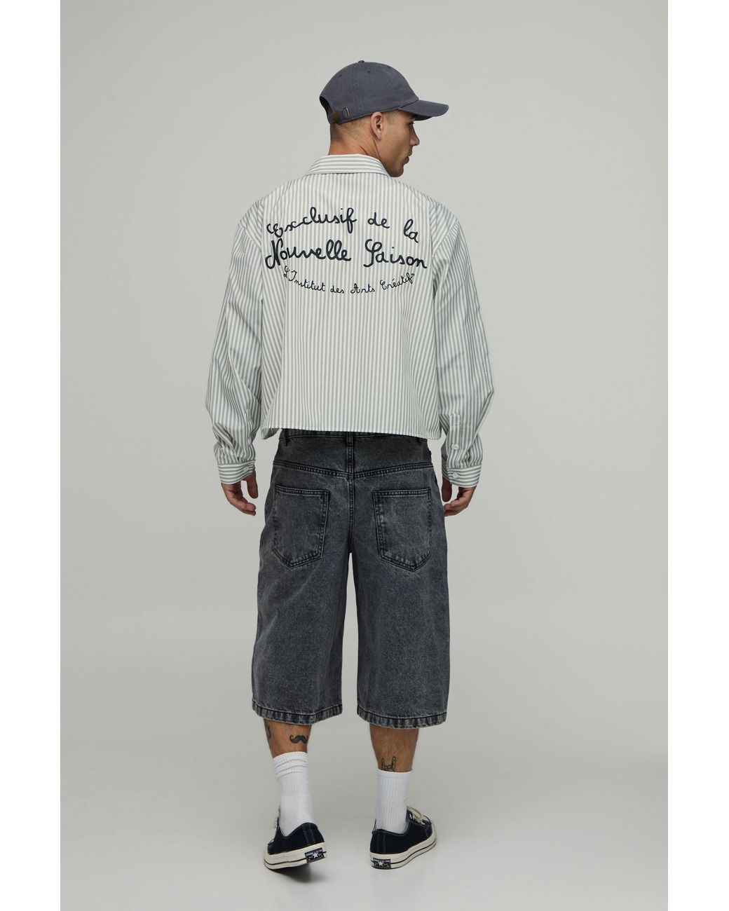 BoohooMAN Gray Boxy Crop Stripe Back Print Long Sleeve Shirt for men