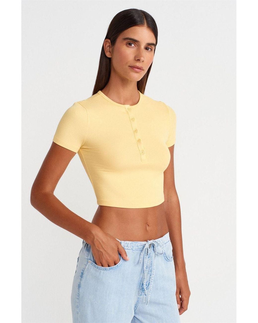 Dilvin Orange Slim Fit Crop Blouse With Buttons