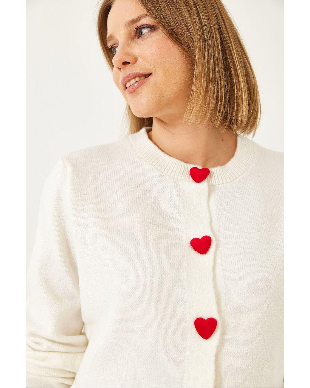 Bianco Lucci White Heart Buttoned Cardigan