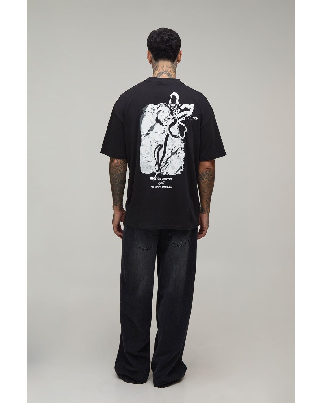 BoohooMAN Black Tall Oversized Mono Floral Graphic T-Shirt for men