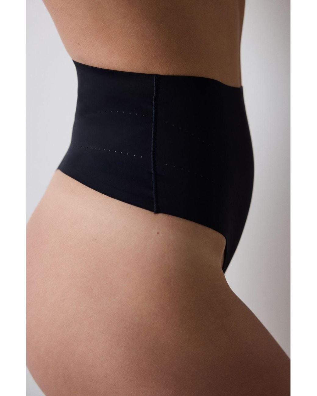 Penti Black High-Waist Seamless Thong Shapewear