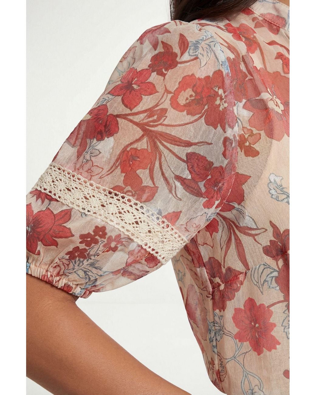 Wallis Red Floral Organza Lace Detail Short Sleeve Shirt