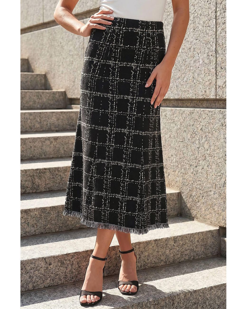 Roman Black Textured Knit Tweed Skirt
