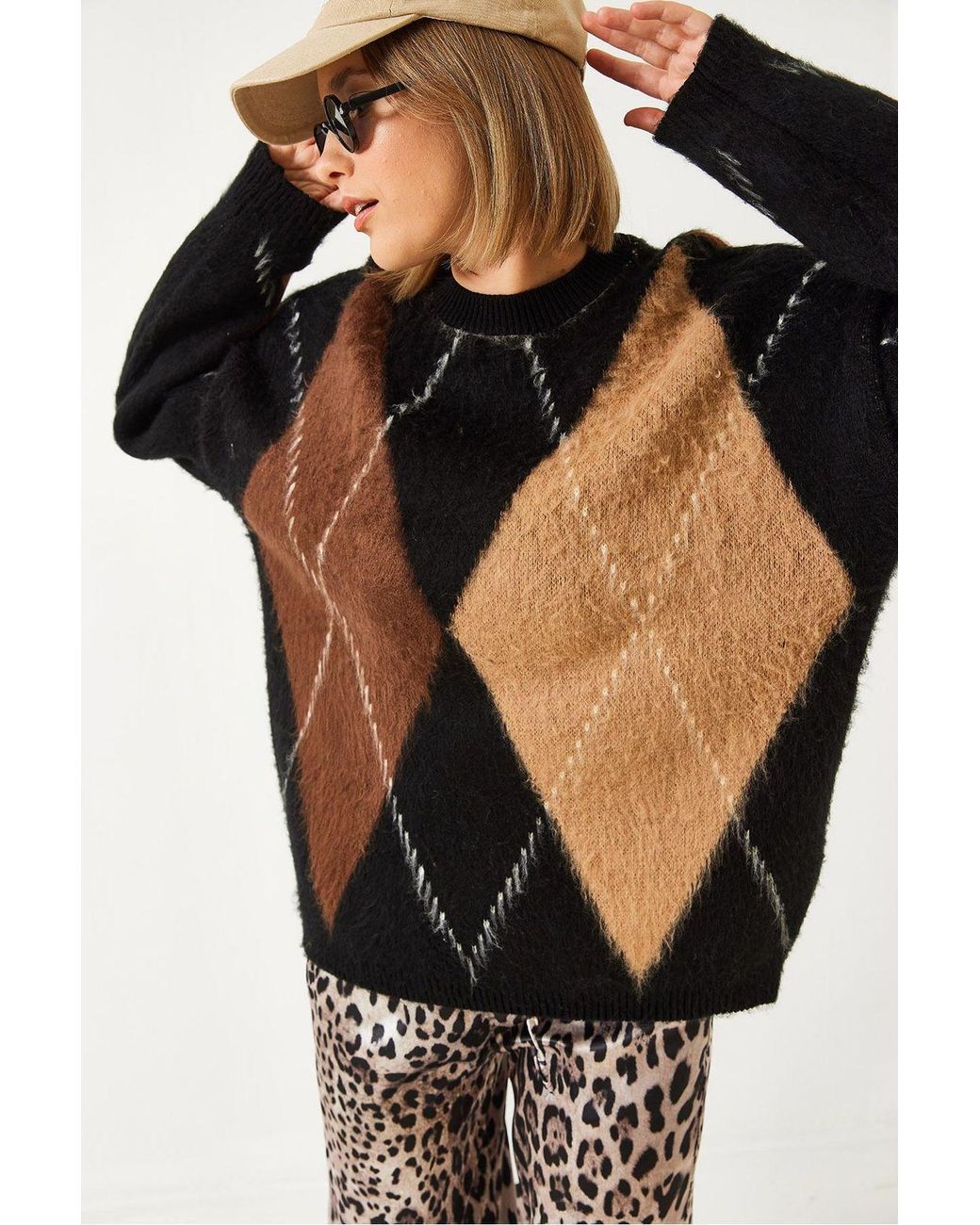 Bianco Lucci Black Oversized Diamond Printed Sweater