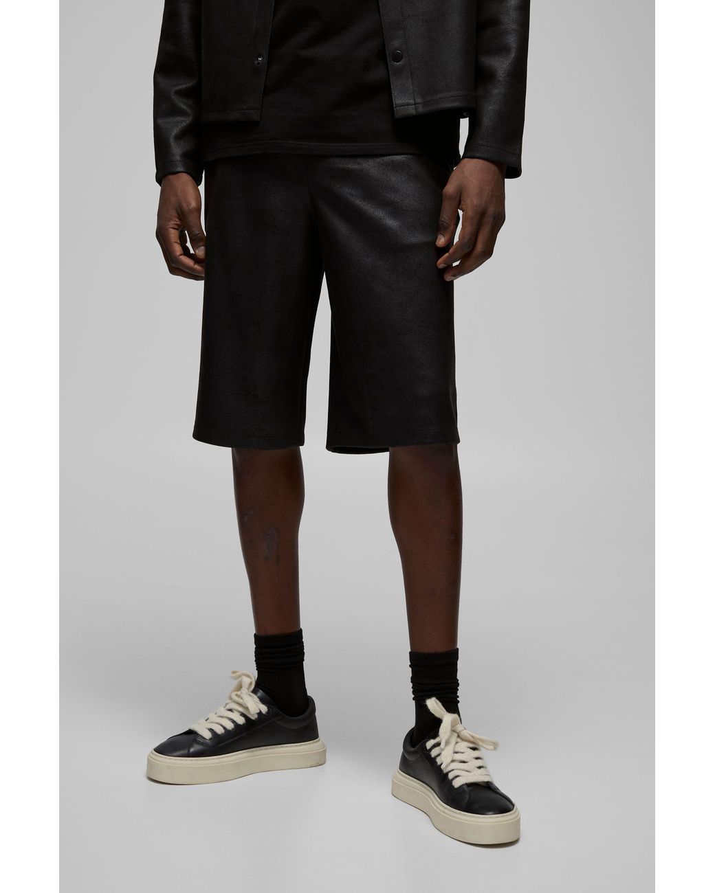 BoohooMAN Black Antique Suedette Elasticated Waist Jorts for men
