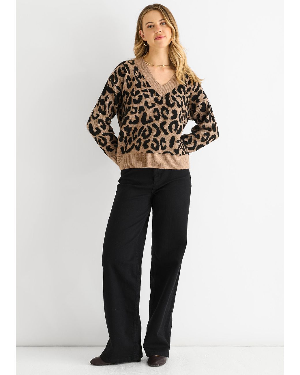 Gini London Black Animal V Neck Short Knit Jumper