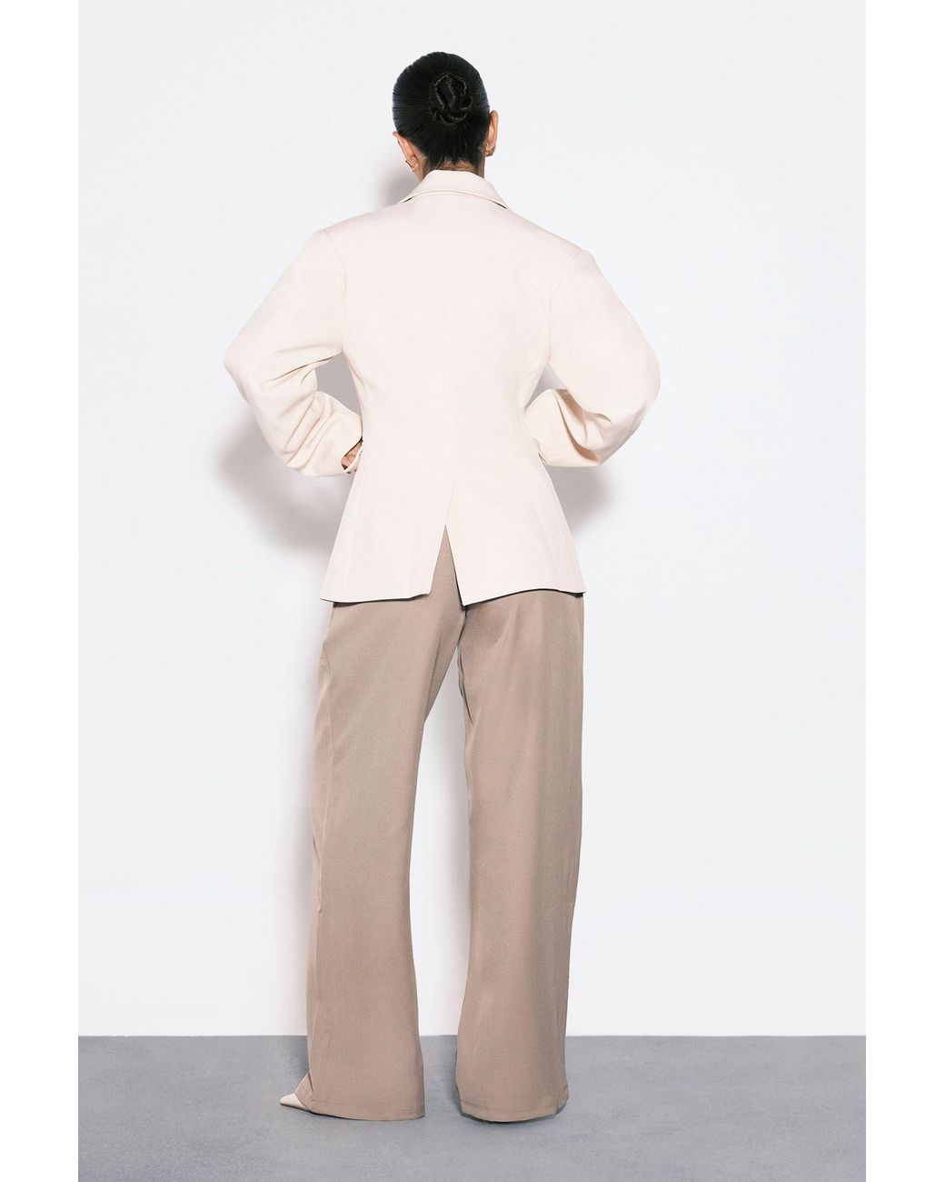 Boohoo White Basics Tailored Wide Leg Trouser