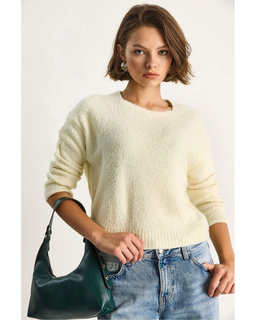 Bianco Lucci Natural Crew Neck Knit Sweater