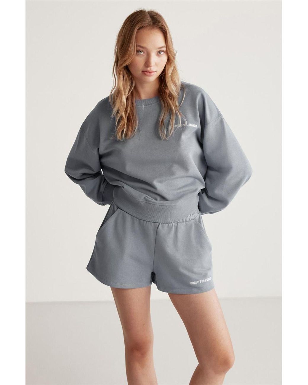 Grimelange Gray Oversized Crew Neck Sweatshirt