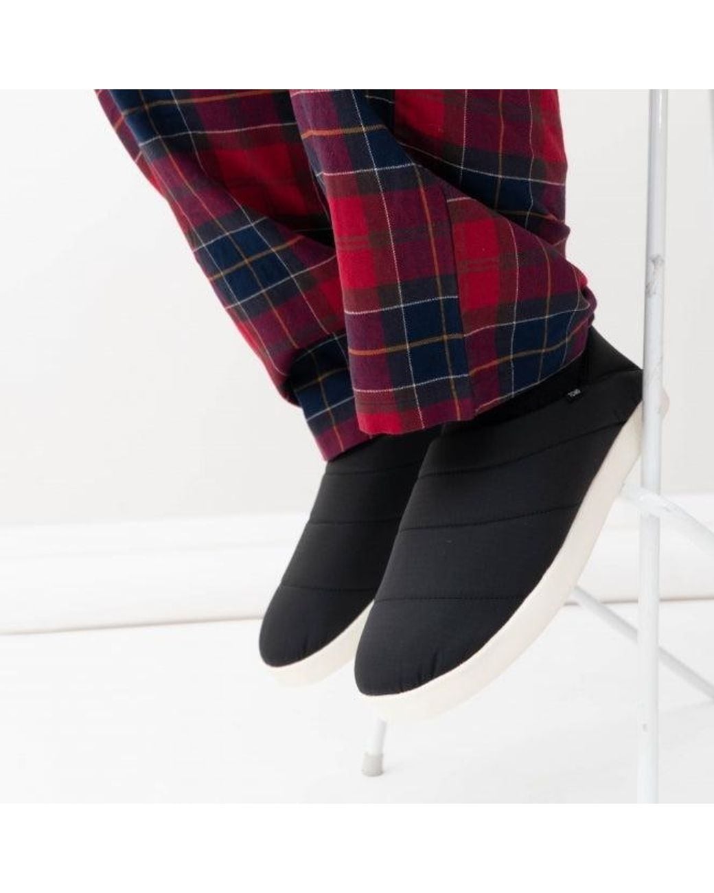 TOMS Black Ezra Cotton Felt Fleece Slippers for men