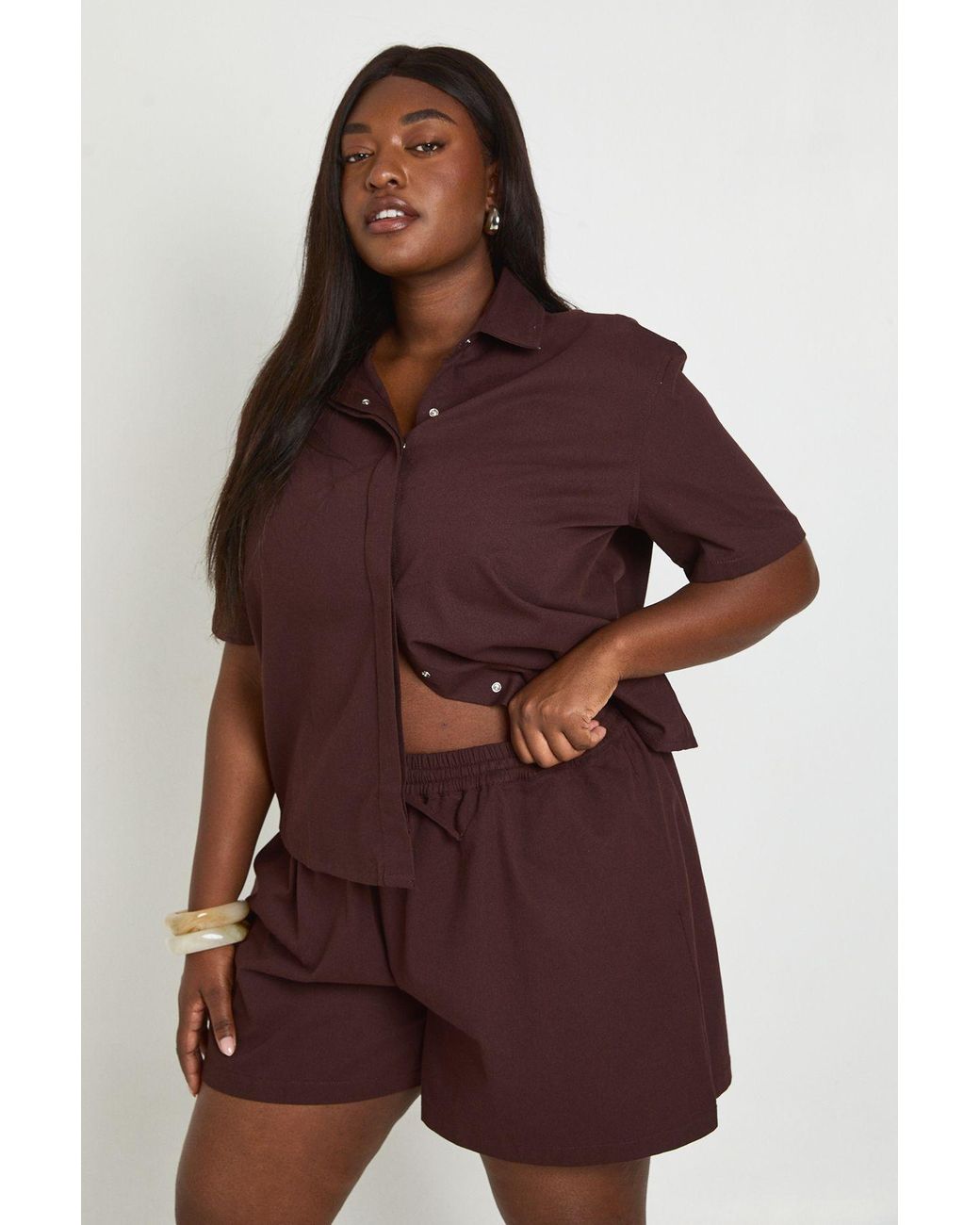 Boohoo Purple Plus Chambray Boxy Flippy Short