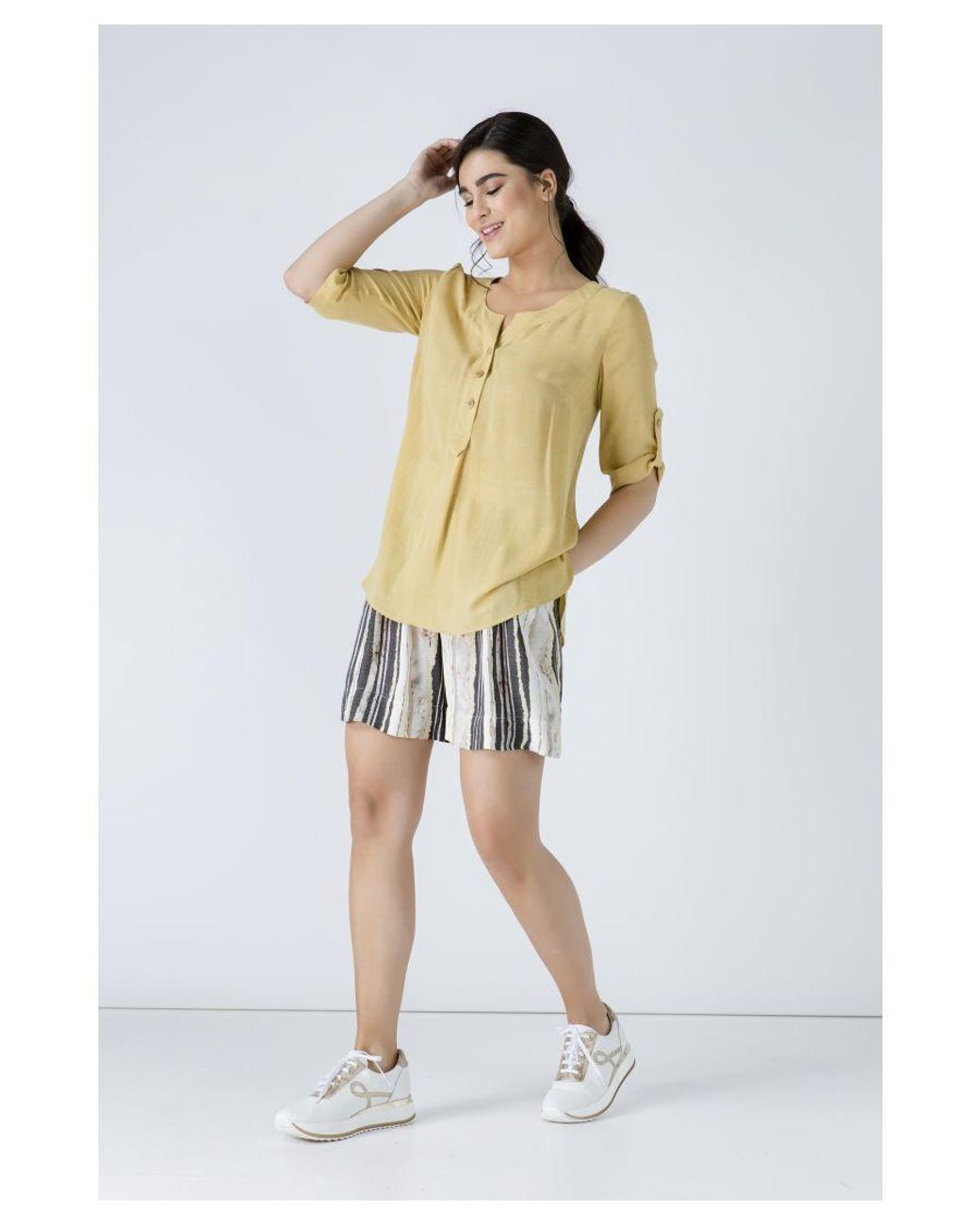 Conquista Yellow Linen Look Blouse