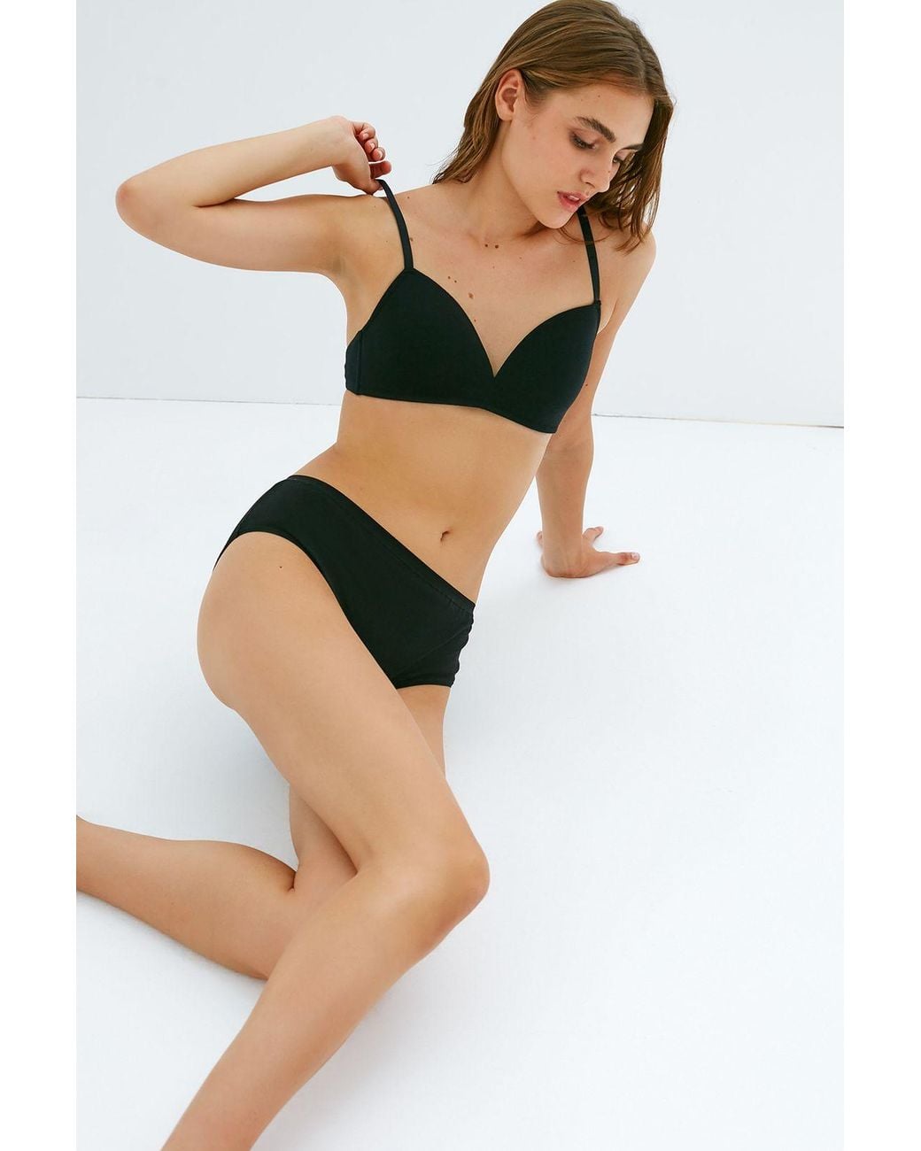 Penti Black Cotton Jersey Bralette With Adjustable Straps