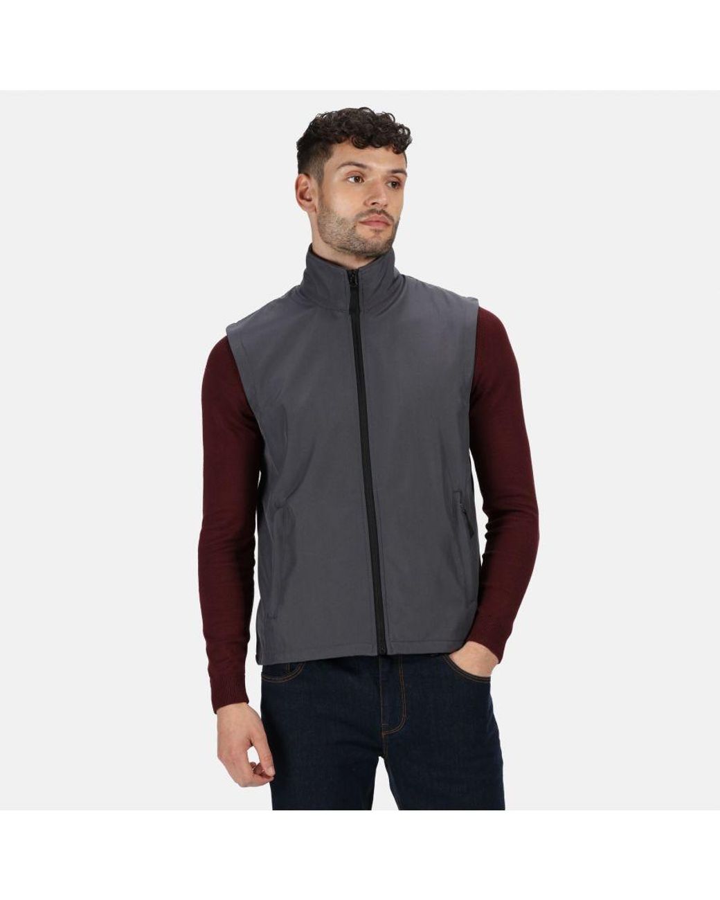 Regatta Black Professional Classic Lightweight Softshell Bodywarmer for men