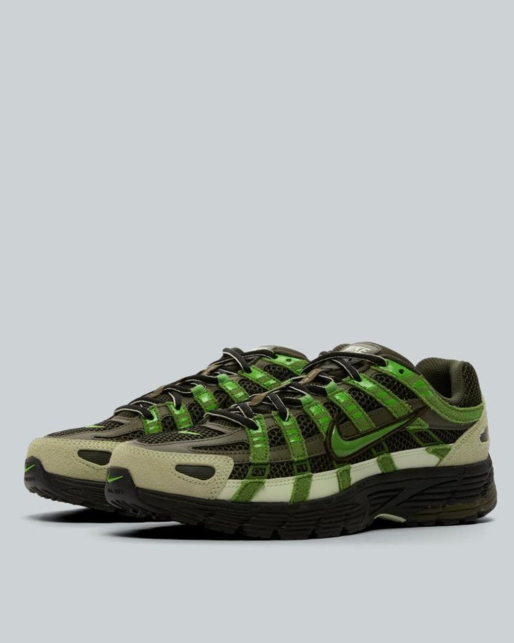 Nike Green P-6000 Trainer for men