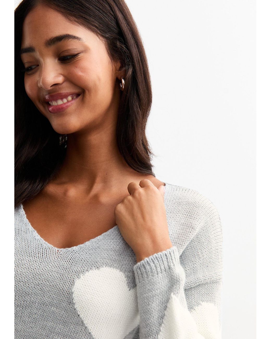 Gini London White V Neck Oversized Heart Knit Jumpergrijze V-Hals Gebreide Hart Trui