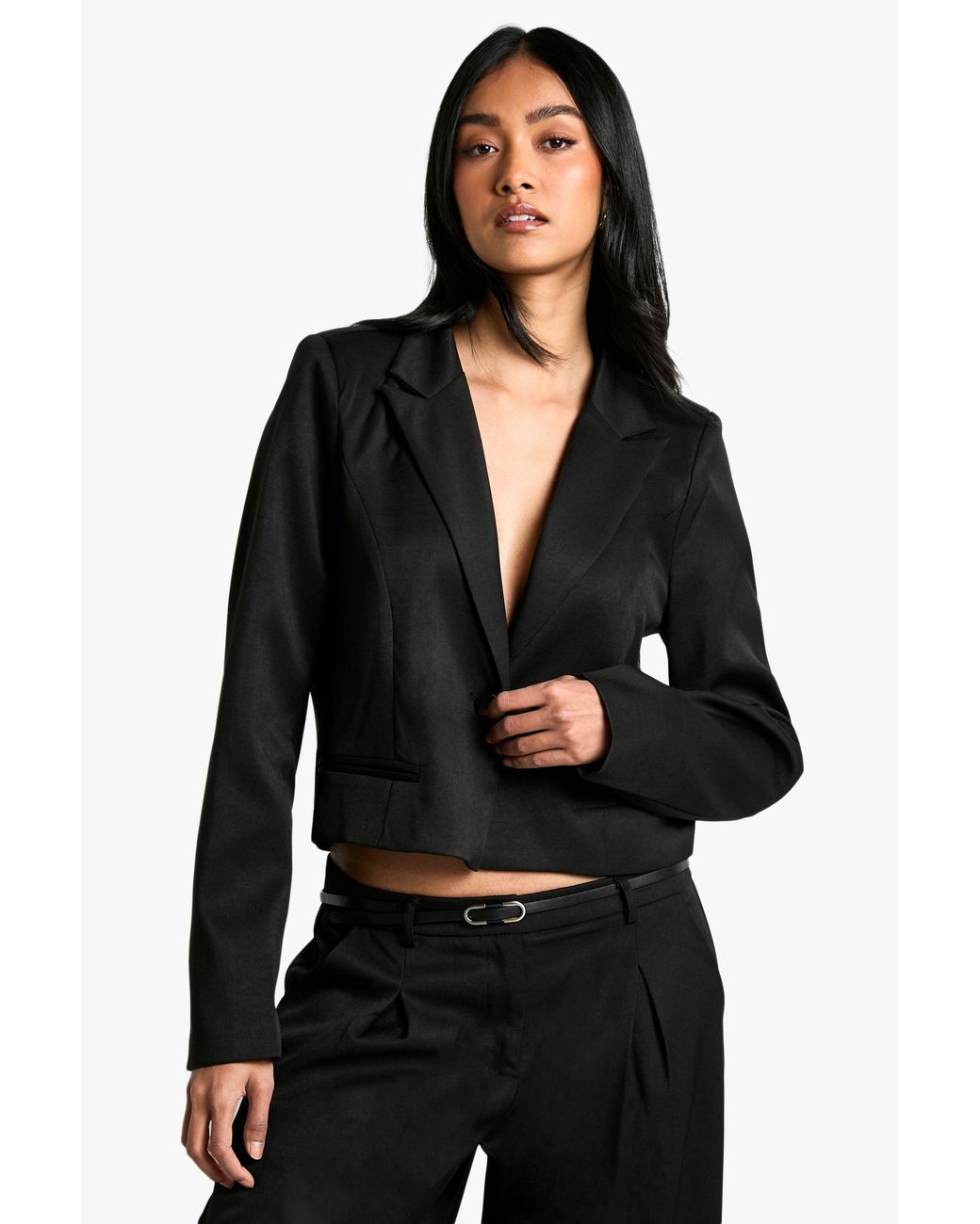 Boohoo Black Woven Tailored Boxy Crop Blazer
