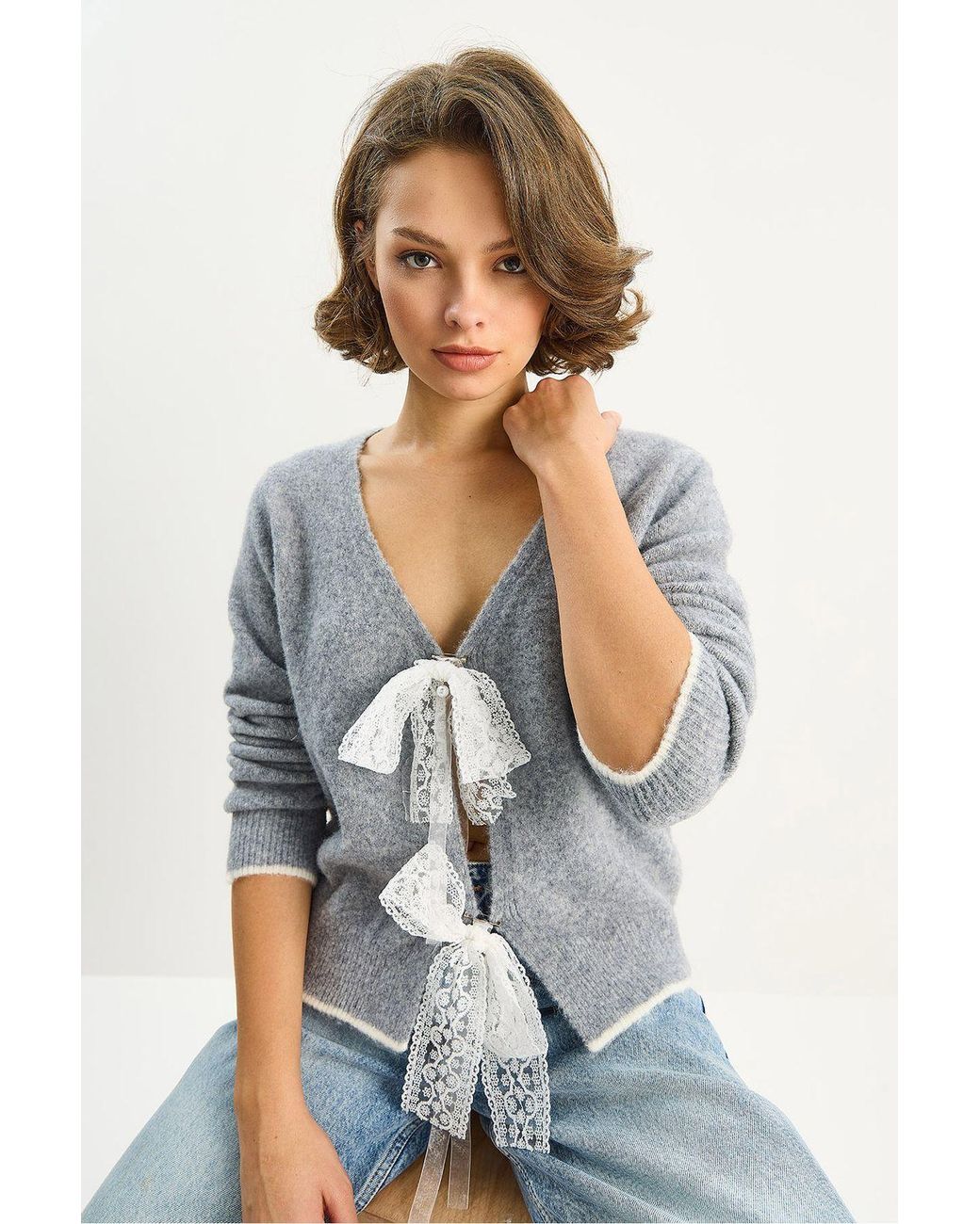 Bianco Lucci Gray Knit V-Neck Cardigan With Lace Tie Closure