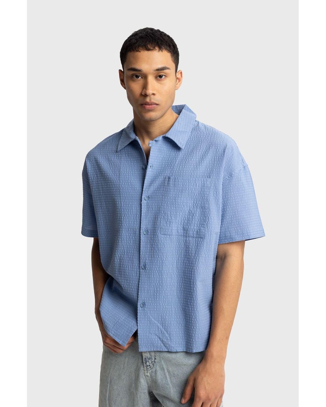Giesto Blue Textured Short Sleeve Shirt for men