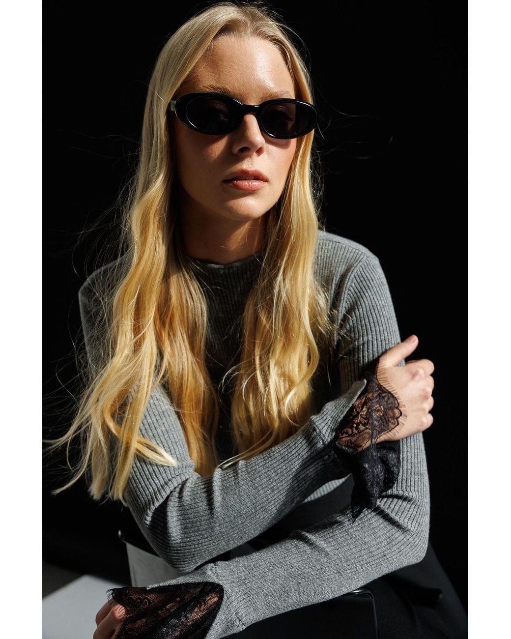 MixRay Black Slim Fit Ribbed Knit Sweater With Crew Neck