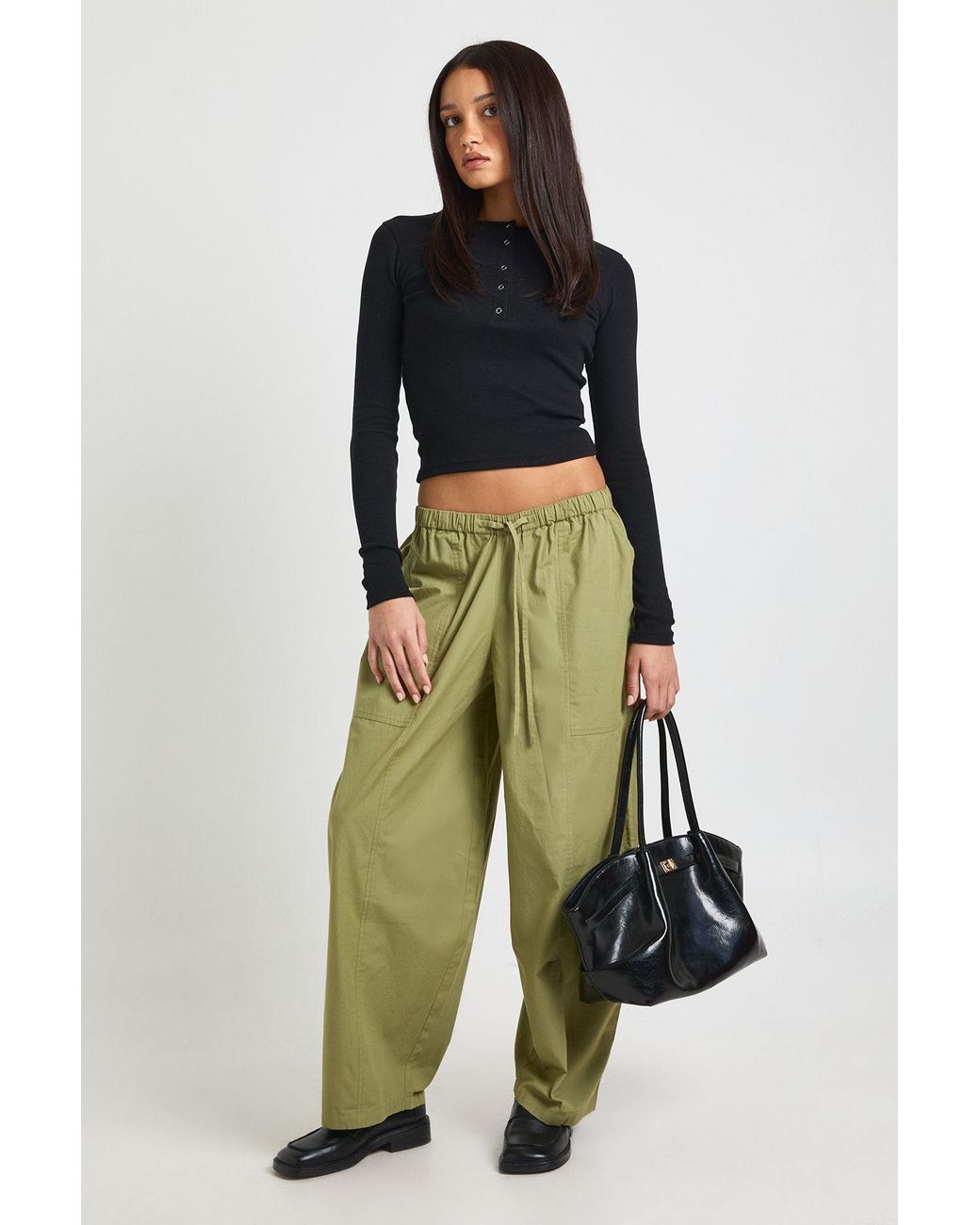 Boohoo Green Poplin Elasticated Waistband Barrel Trouser