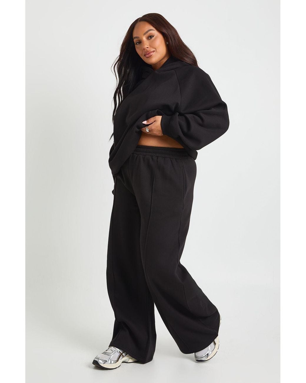 Boohoo Black Plus Core Basic Pintuck Detail Straight Leg Jogger