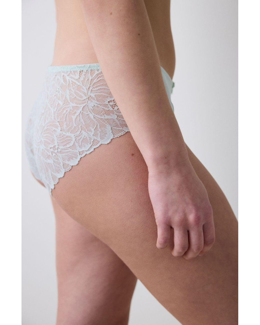 Penti Multicolor Lace Hipster Panties