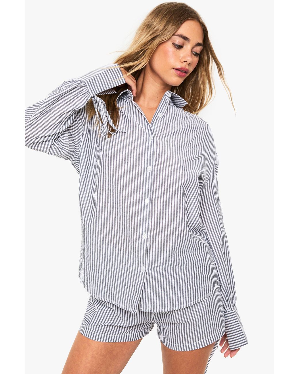 Boohoo Blue Crinkle Stripe Tie Cuff Shirt And Short Co-Ord