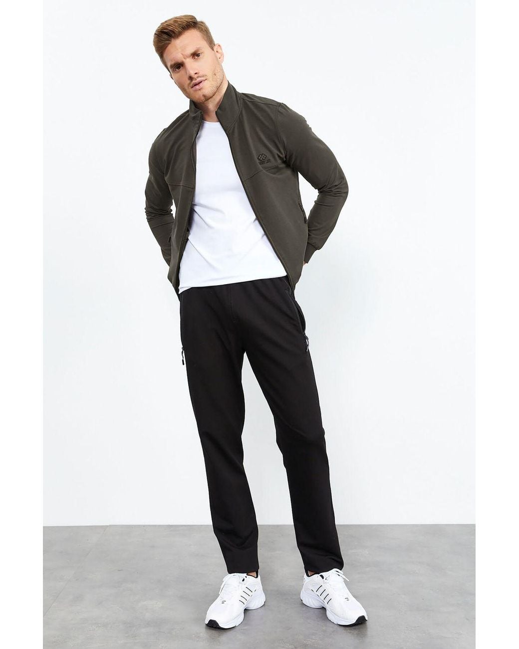 TOMMY LIFE White Zip-Front Sweatshirt And Pants Set for men