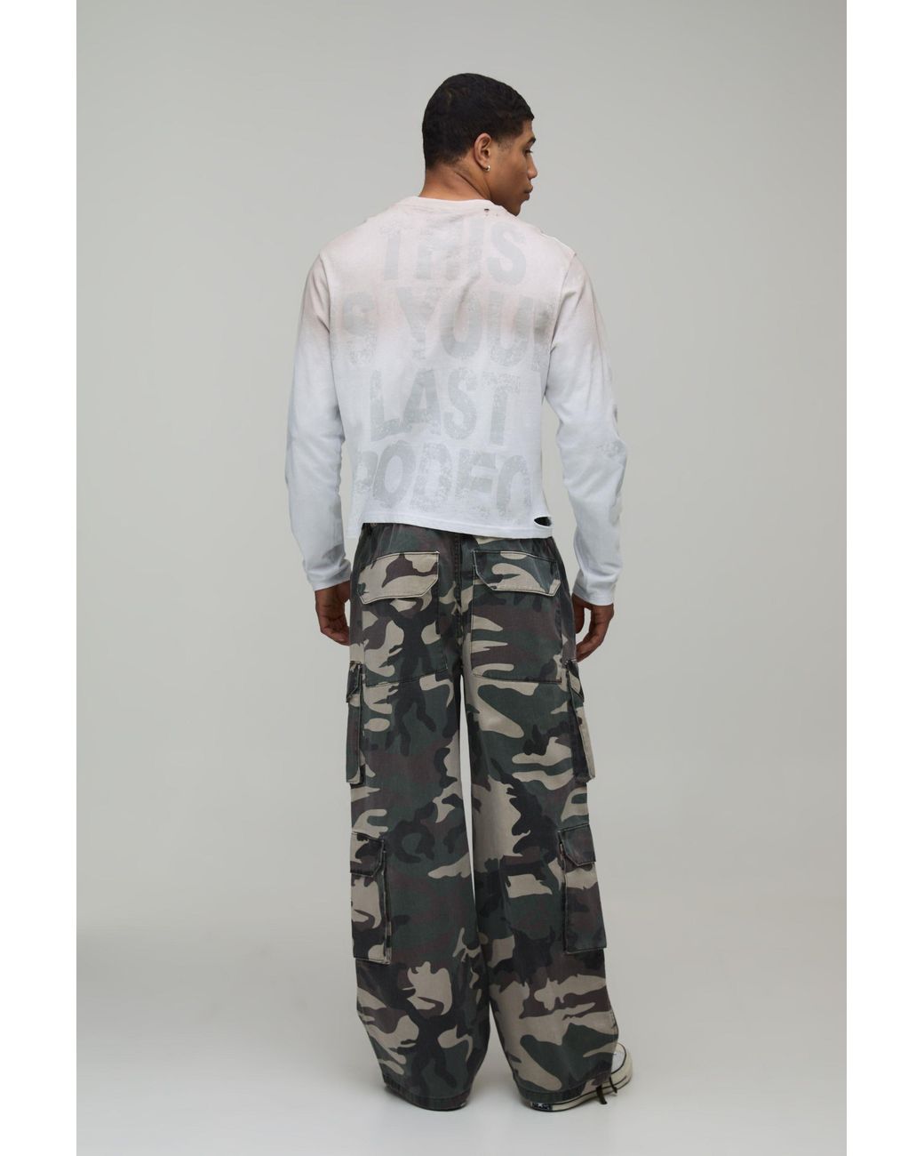 BoohooMAN Gray Baggy Crotch Print Camo Trouser for men