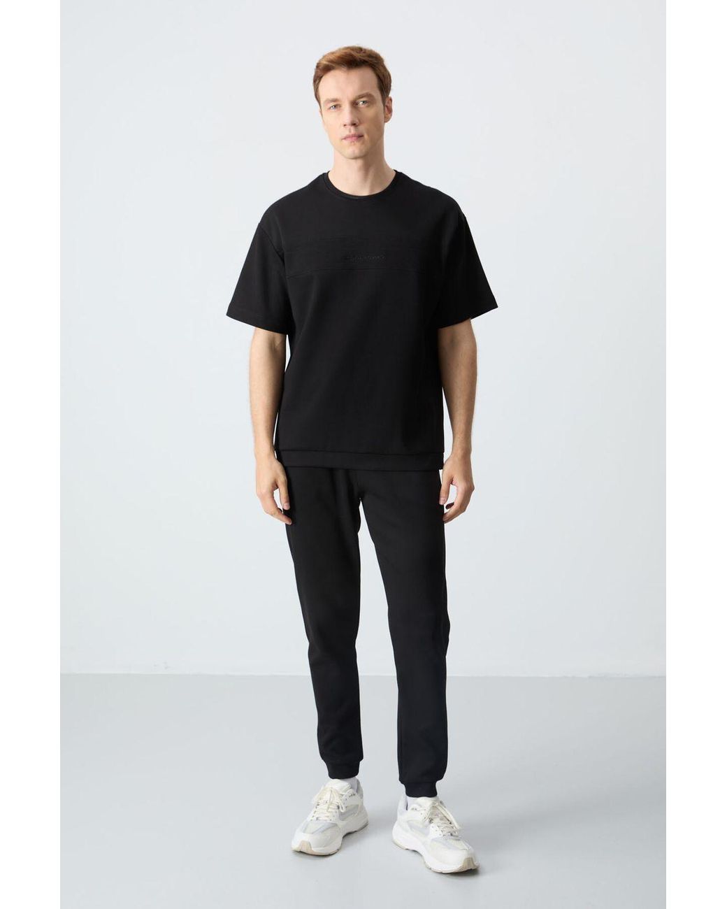 TOMMY LIFE Black Oversized T-Shirt And Pants Set for men