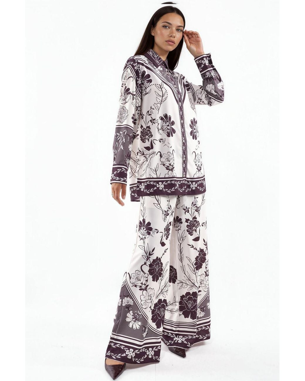 Msn-Collection White Floral Shirt And Wide-Leg Pants Coord