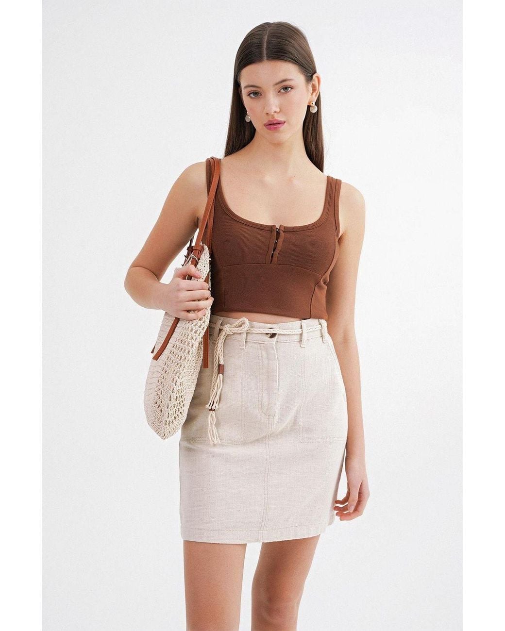 MixRay White High-Waisted Mini Skirt With Accessory Detail