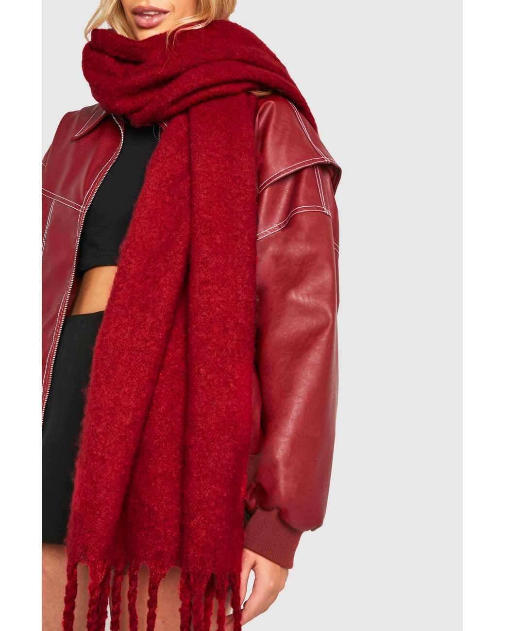 Boohoo Red Chunky Oversized Fringe Scarf