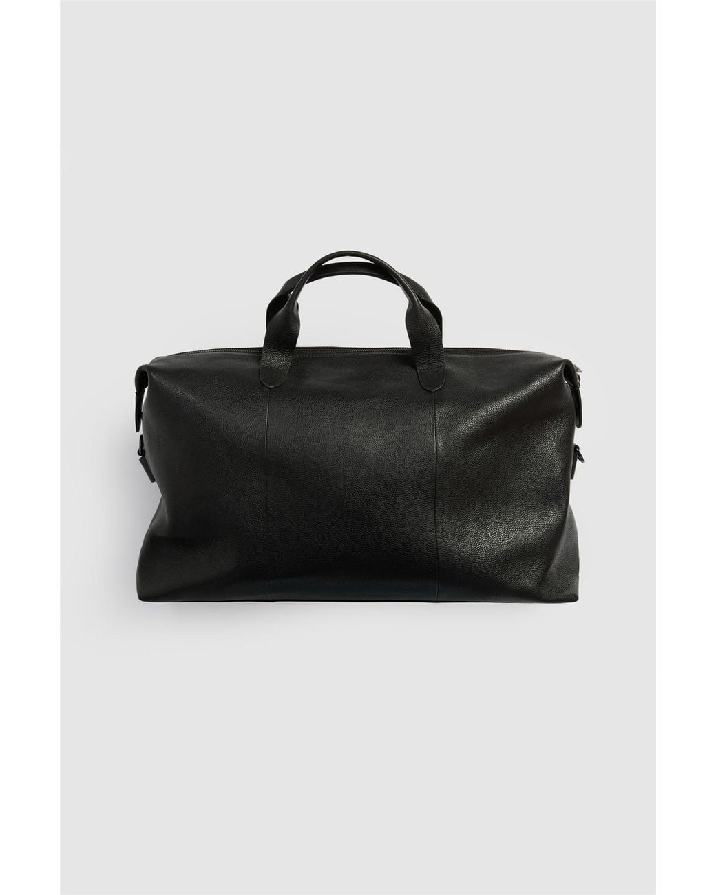 Antique Rogue Black Leather Holdall for men
