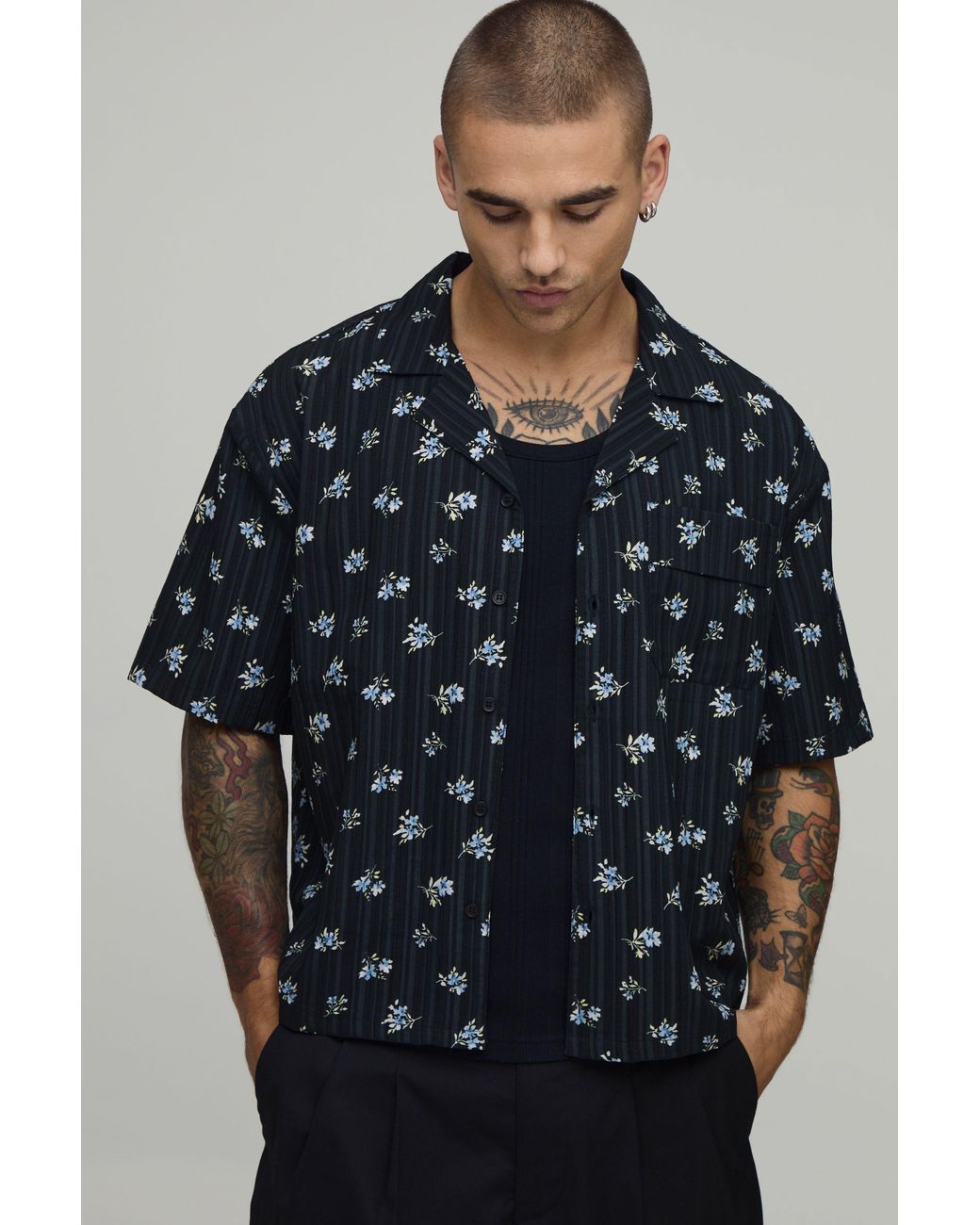 BoohooMAN Black Oversized Textured Floral Print Shirt for men