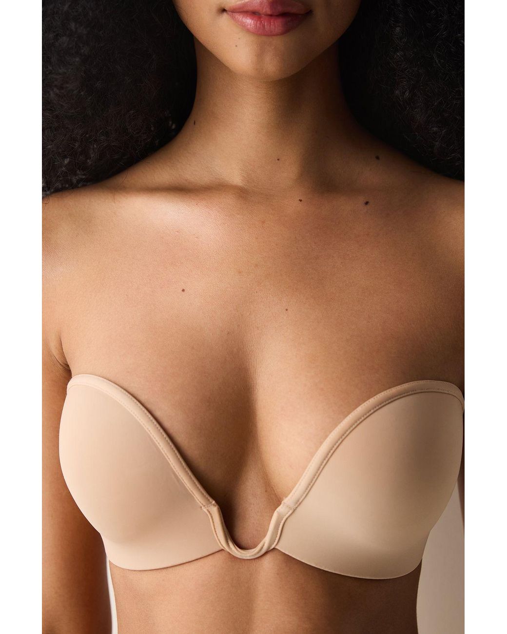 Penti Black Strapless Knitted Bra With Hook-And-Eye Closure