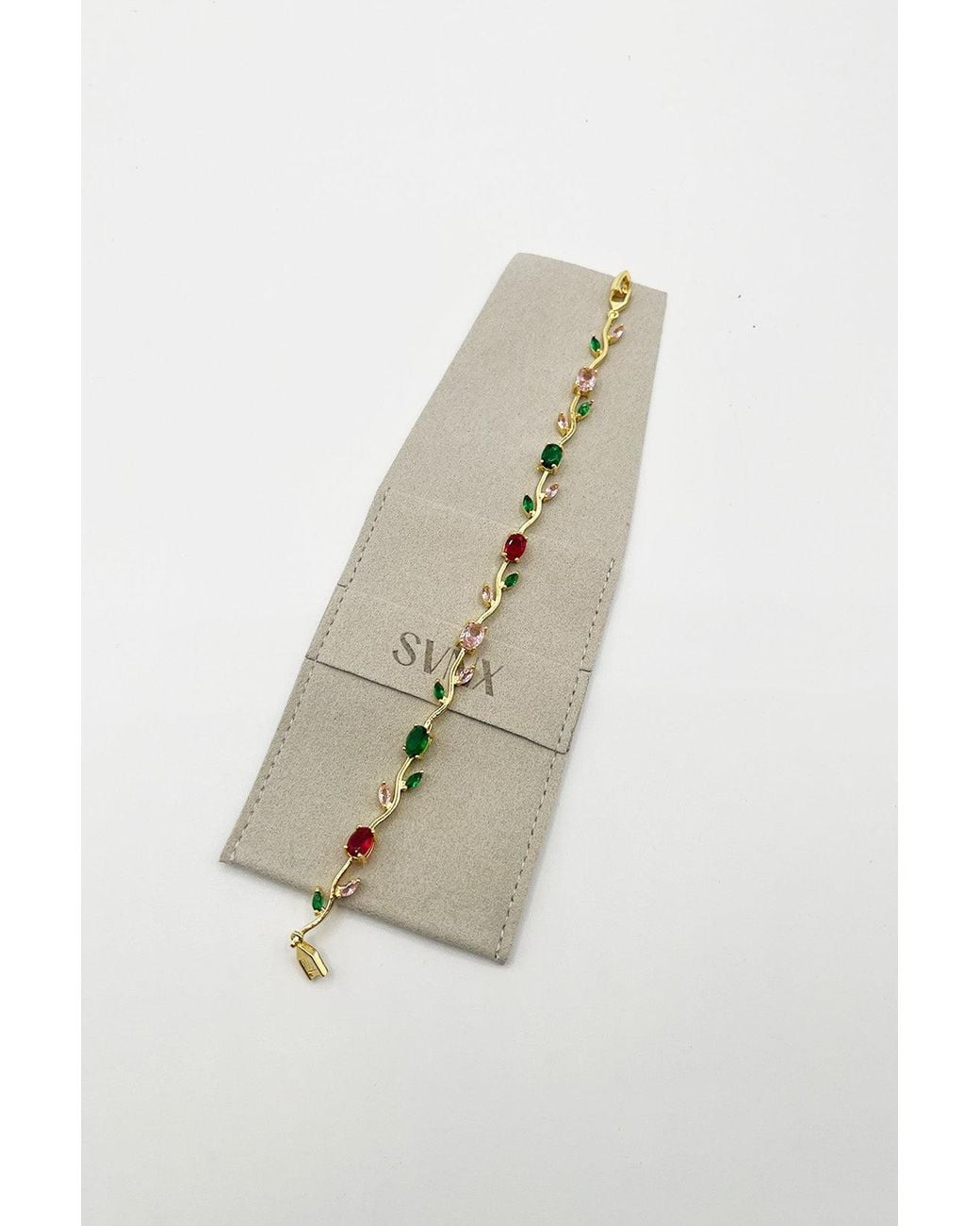 SVNX Natural Floral Crystal Bracelet