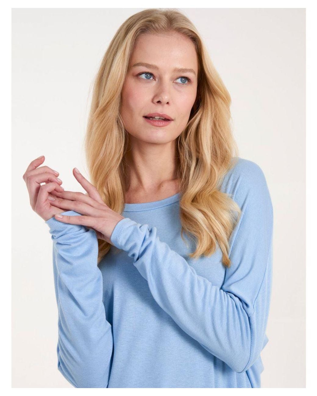 Blue Vanilla Blue Batwing High Low Top