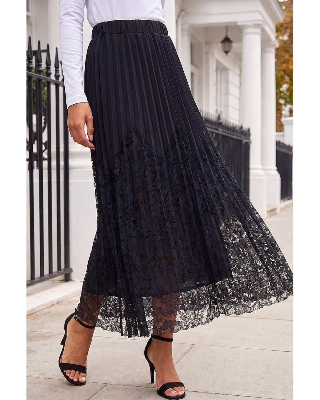 Roman Black Petite Lace Pleated Skirt