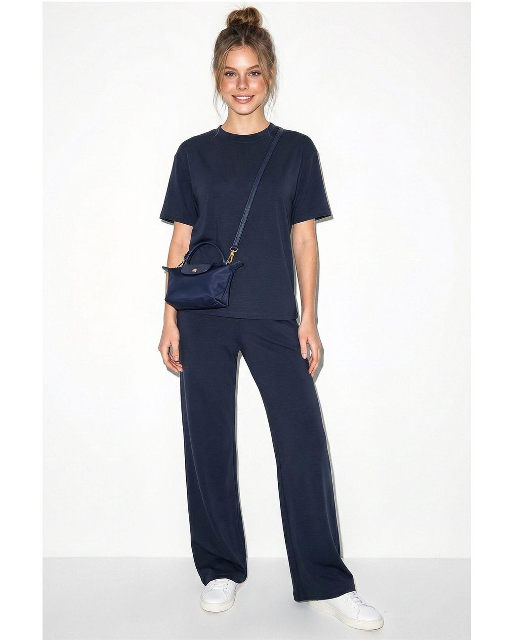 Bianco Lucci Blue Crew Neck T-Shirt And Pants Two-Piece Set