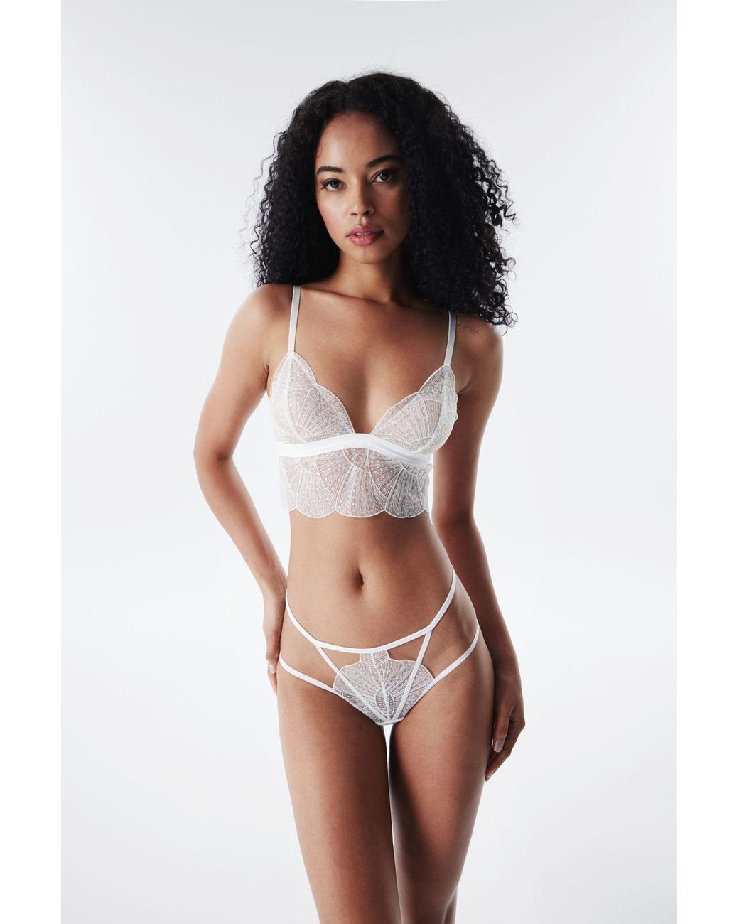 Penti White Embroidered Lace Bralette