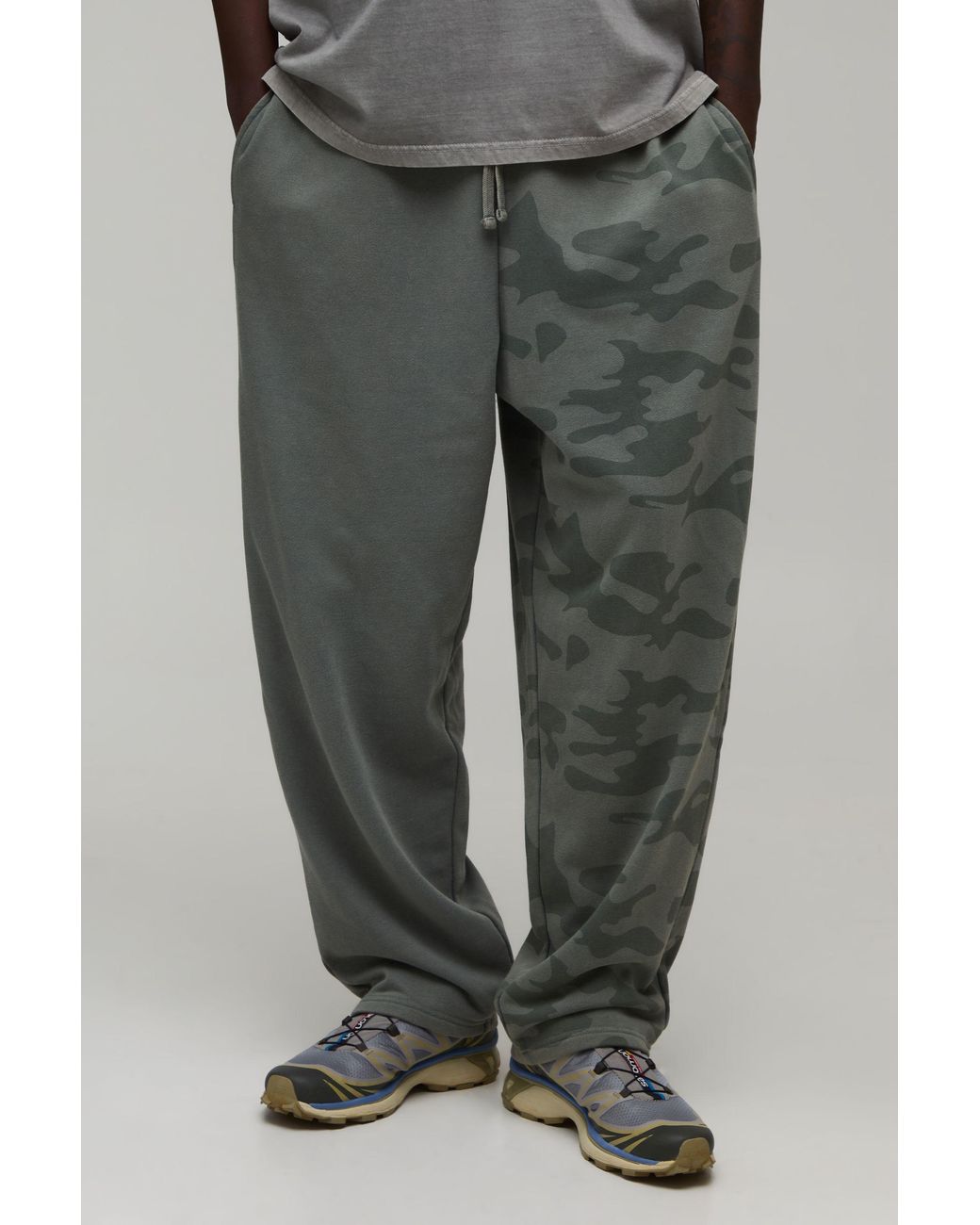 BoohooMAN Gray Balloon Fit Camo Washed Loopback Jogger for men