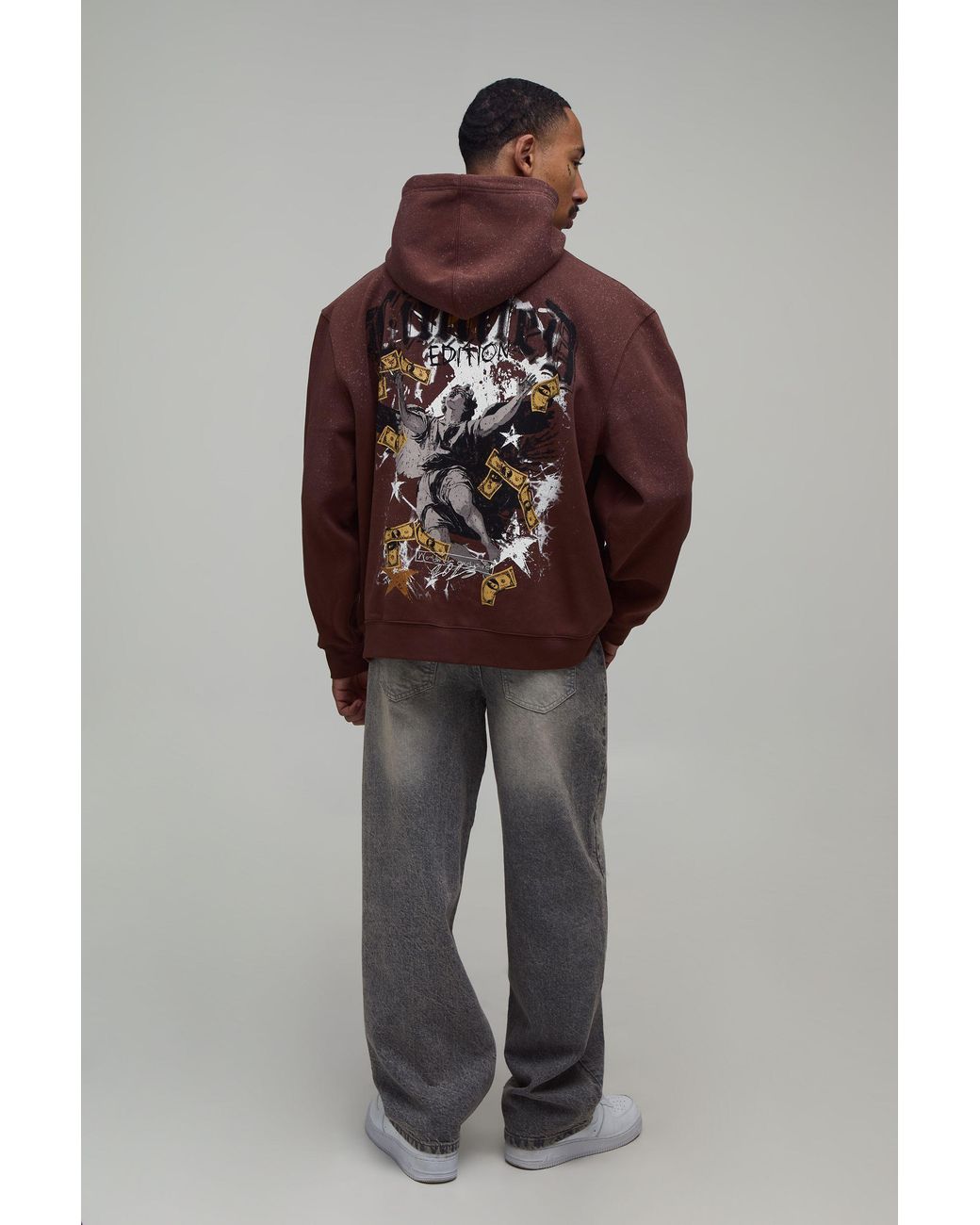 BoohooMAN Brown Chocolate Oversized Renaissance Print Spray Wash Hoodie for men
