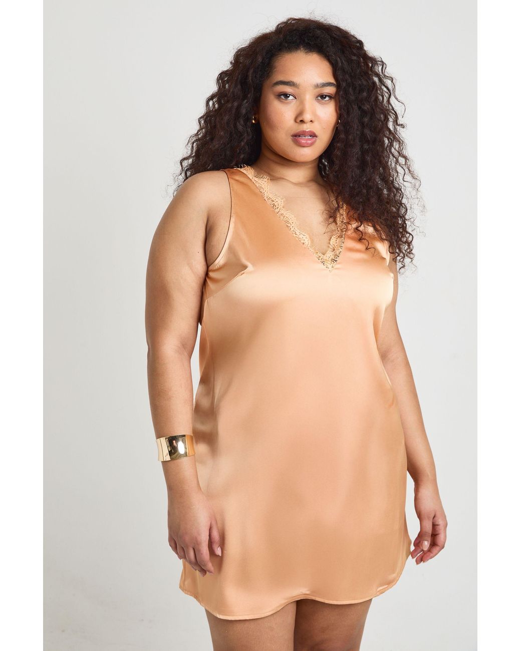 Boohoo Natural Plus Satin Plunge Front Lace Trim Shift Dress