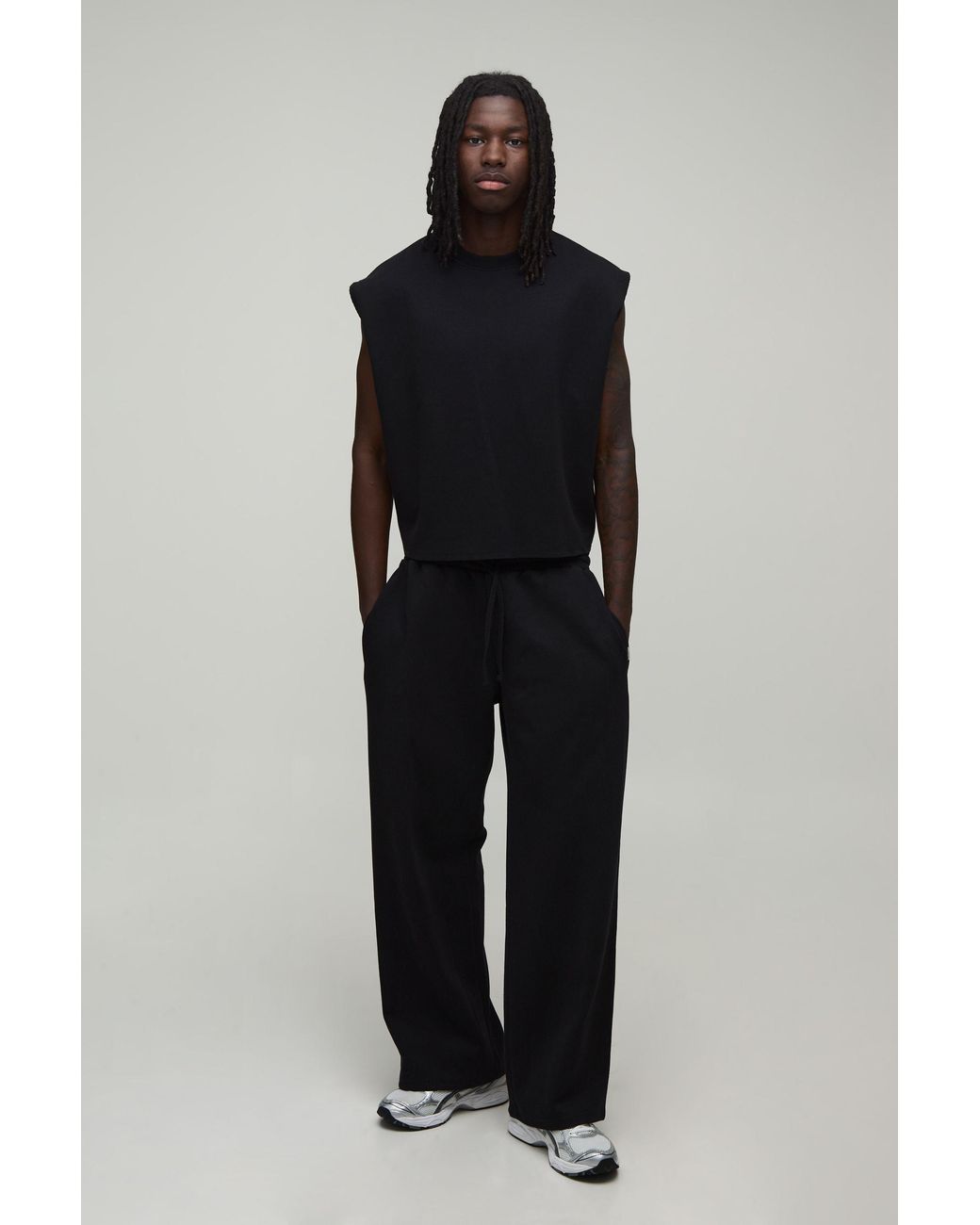 BoohooMAN Black Shrunken Premium Interlock Tank And Wide Leg Jogger Set for men