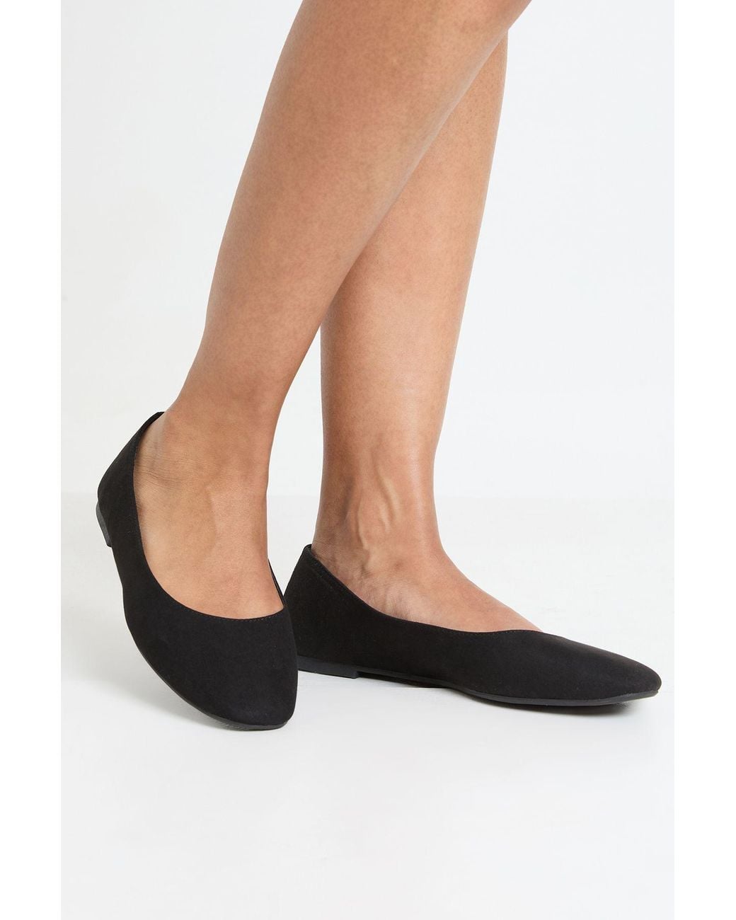 Boohoo Black Round Toe Ballet Flats
