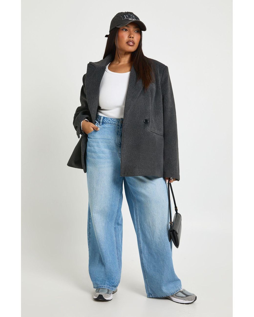 Boohoo Blue Plus Mid Waist Loose Fit Skater Jean